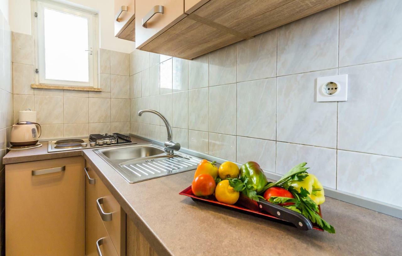 Pula Apartment ภายนอก รูปภาพ